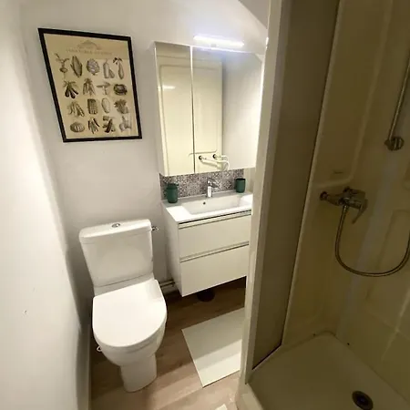 Studio Calme Hyper-centre Apartment *